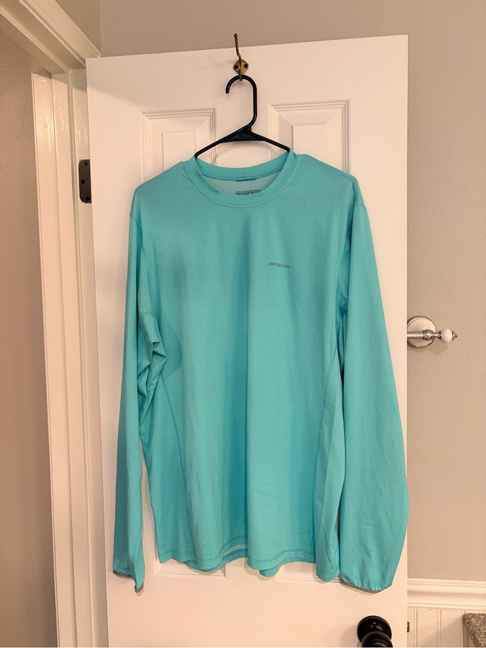 Patagonia Tropic Comfort Crew II Men’s L Teal Sun Shirt UPF Fishing
